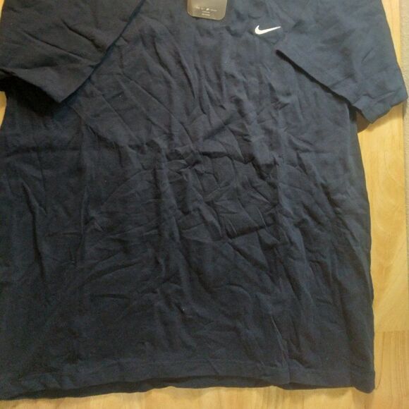 NWT Vintage Nike Small Swoosh Logo T-Shirt - Picture 3 of 8